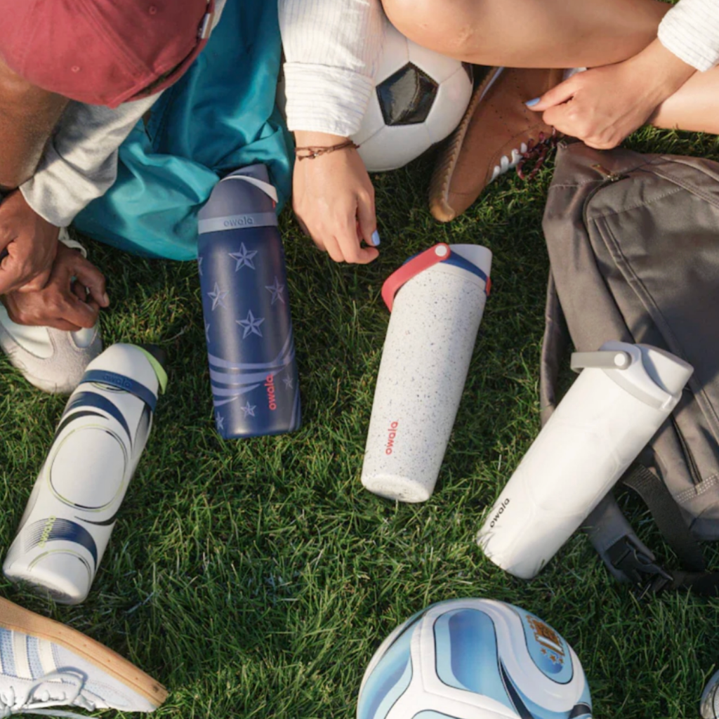 Owala FreeSip Sway 30 oz Soccer Bottles | GOAL! Special Edition